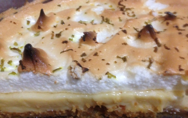 Torta de limão com suspiro