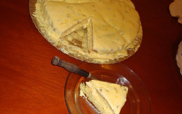 Bolo de maracujá gelado