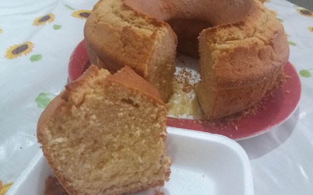 Bolo fanta (refrigerante sabor laranja)