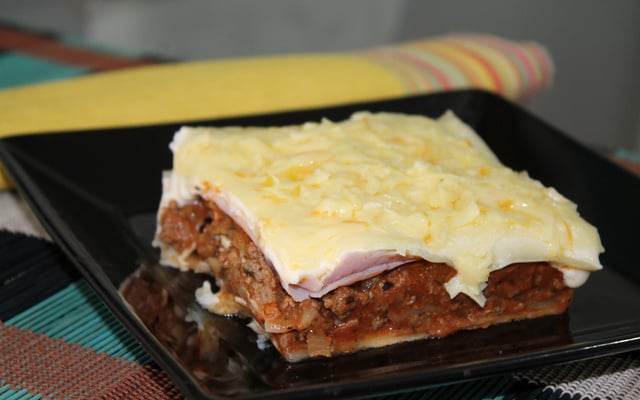 Lasanha à bolonhesa da Vó Zelça
