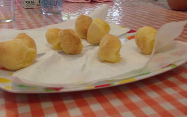 Quiche de doce de banana e chocolate