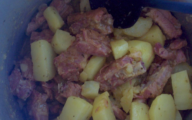 Costelinha de porco com batata