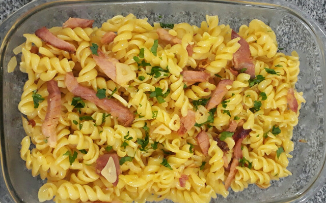 Macarrão ao alho e óleo