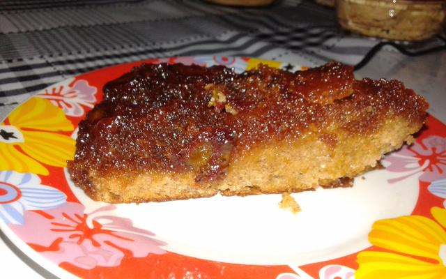 Torta de delícia com banana na massa