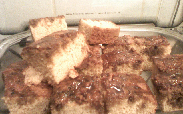 Bolo de laranja com creme de leite