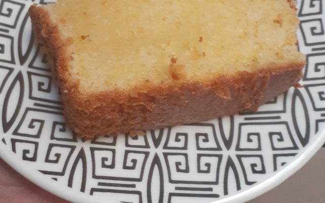 Bolo de cuscuz simples e barato de liquidificador