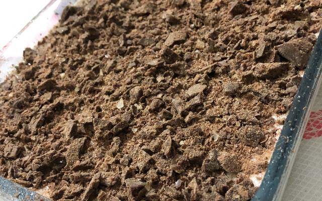 Pavê de diamante negro