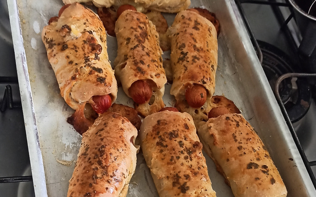 Mini enrolado de salsicha