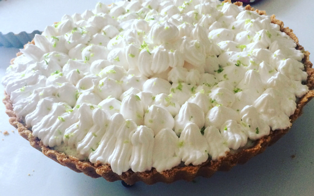 Torta mousse de limão