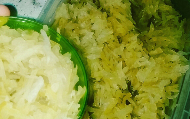 Doce de mamão verde ralado