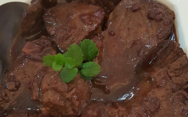 Filé ao molho madeira rápido e prático