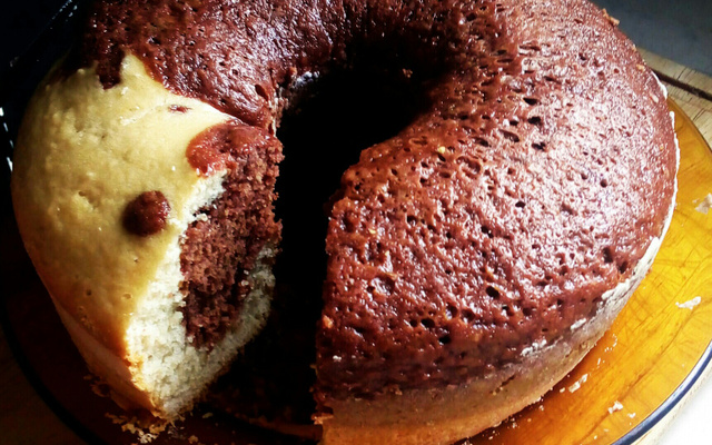 Bolo simples de água para o lanche da tarde