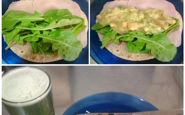 Wrap integral com rúcula, presunto magro e guacamole