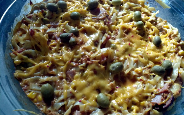 Macarrão ao molho de calabresa e requeijão