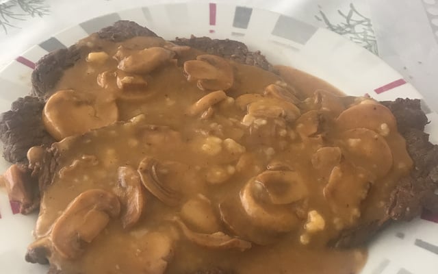 Filé mignon ao molho madeira