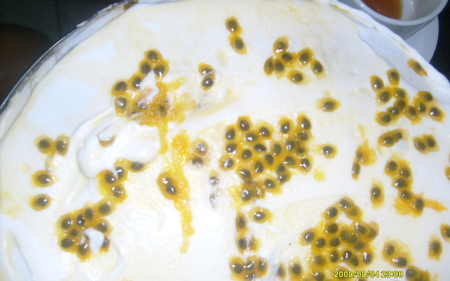 Bolo de mousse de maracujá