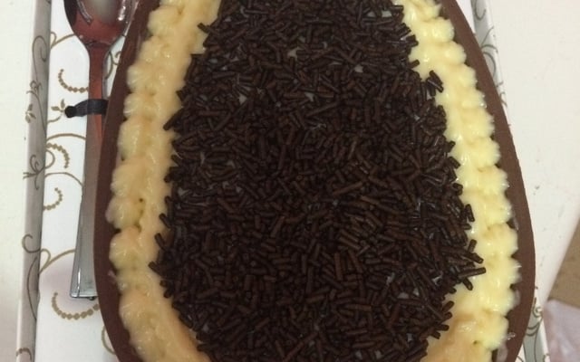 Ovo de Páscoa recheado
