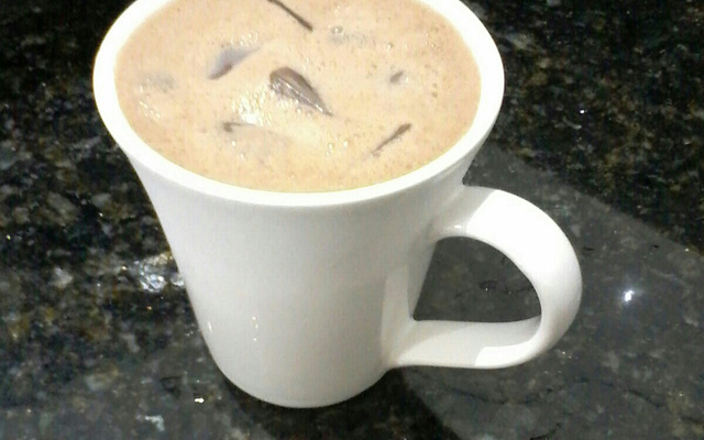 Vitamina de banana com chocolate