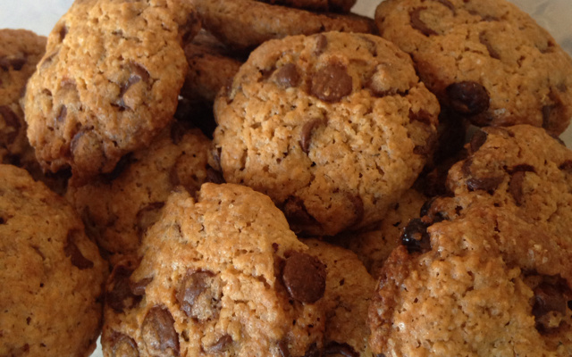 Biscoito de aveia com gotas de chocolate