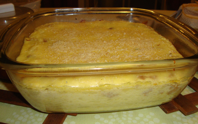 Escondidinho de sobra de carne assada