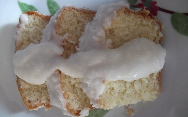 Bolo gelado fácil de coco