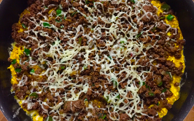 Omelete de aveia com carne moída