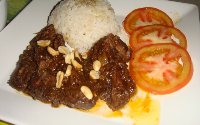 Carne ao molho de cerveja