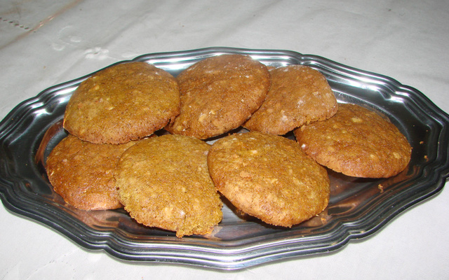 Broinha de amendoim e rapadura