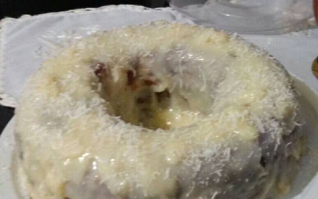 Bolo de coco manes