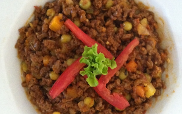 Carne moída de soja com molho bolonhesa