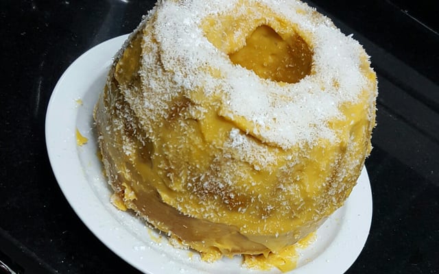 Bolo de custard (creme pasteleiro)