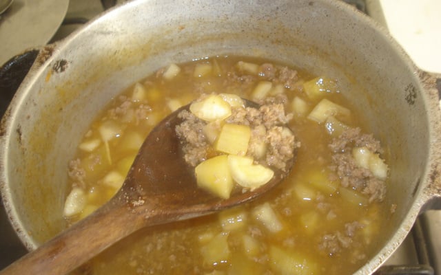 Carne moída com mandioquinha