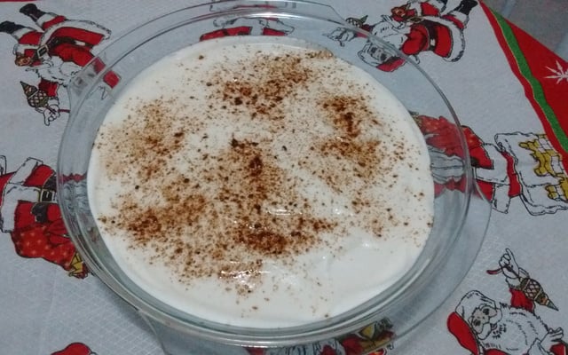 Pavê de bolacha champagne