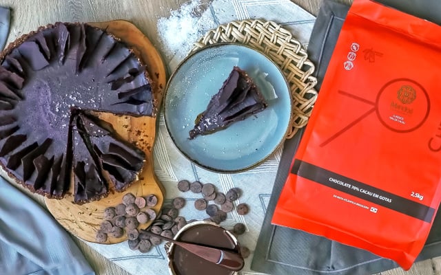 Torta de chocolate com caramelo salgado