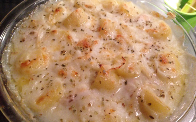 Frango cremoso com batata