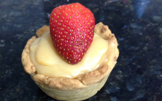 Tortinha de morango de dar água na boca.