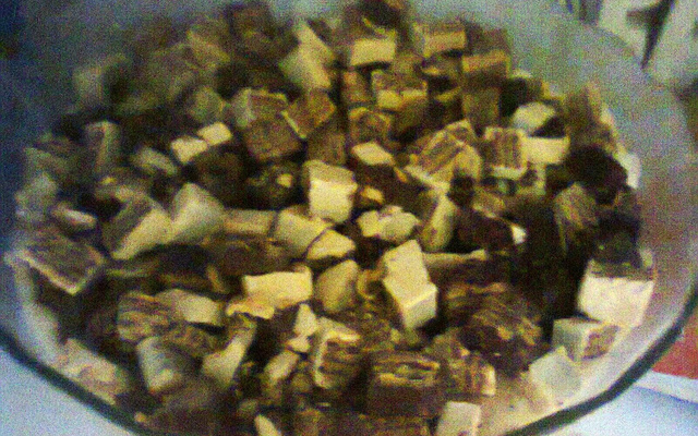 Sobremesa de sorvete com chocolate