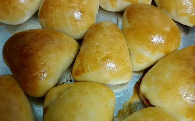 Massa rápida de esfiha (não precisa esperar crescer)