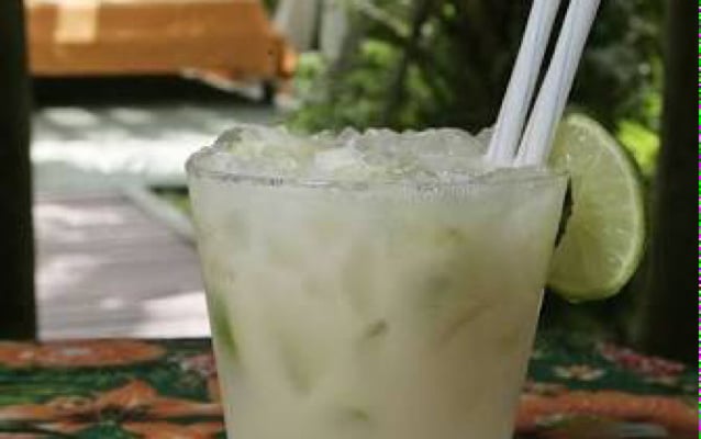 Caipirinha de yakult