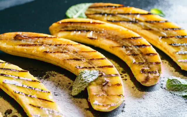 Banana como canela no micro-ondas