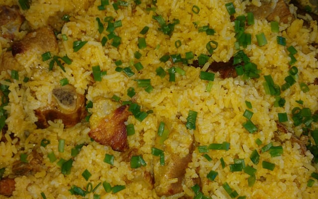 Arroz com costelinha
