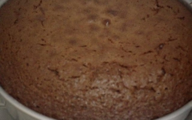 Bolo de chocolate tipo brownie