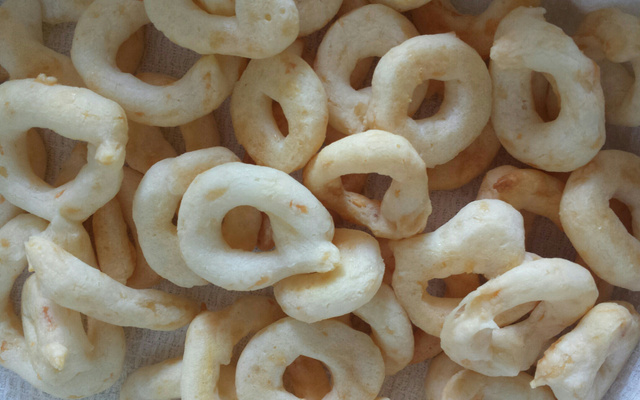 Biscoito de polvilho assado e crocante