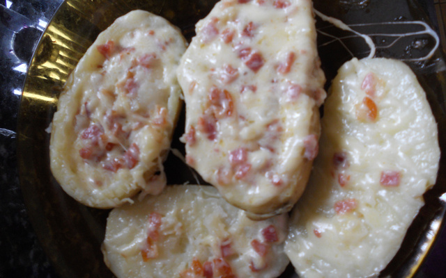 Batata assada com bacon