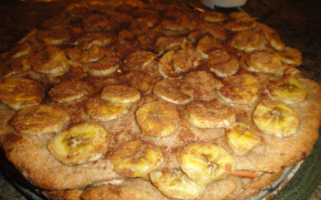 Torta de maçã e banana com canela