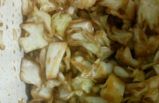 Salada de repolho com shoyu