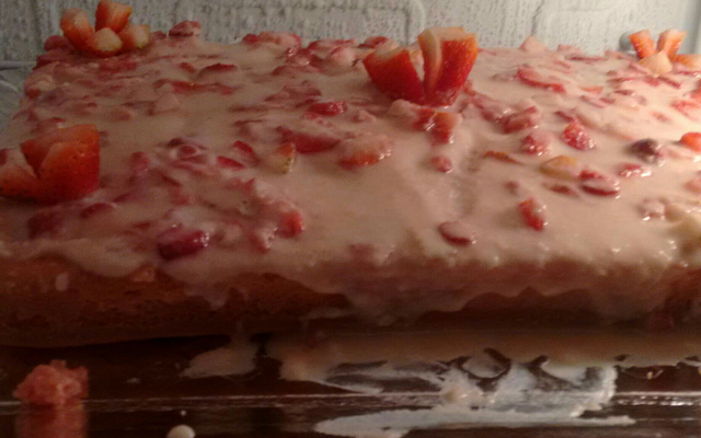 Bolo pantera cor-de-rosa