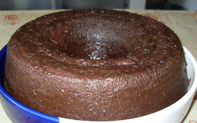 Bolo de chocolate ensopado