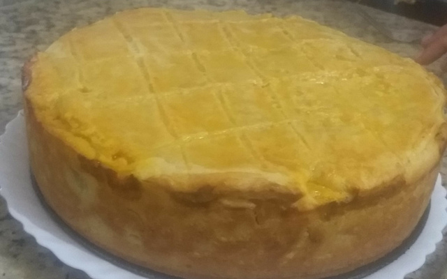 Torta de frango com catupiry - massa podre