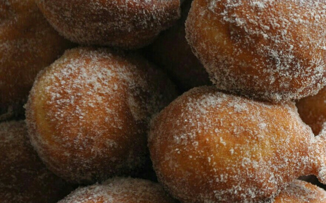 Bolinho de chuva da Hemy